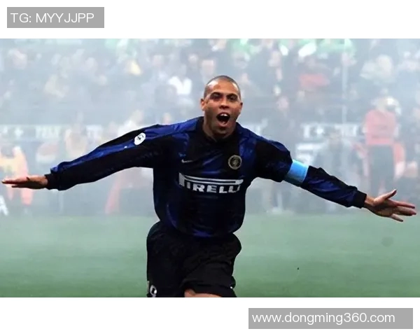 巴西足球明星中场帅气风采与球场传奇的完美结合