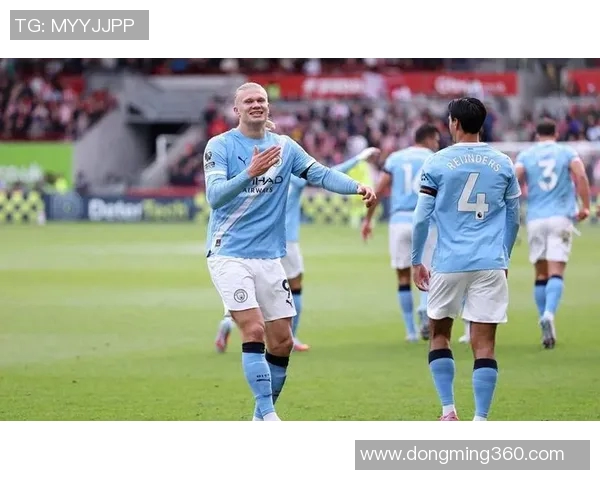 哈兰德狂揽五球曼城7-0横扫莱比锡创造欧冠新纪录